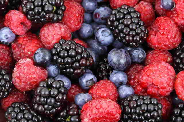 What Does Boysenberry Taste Like